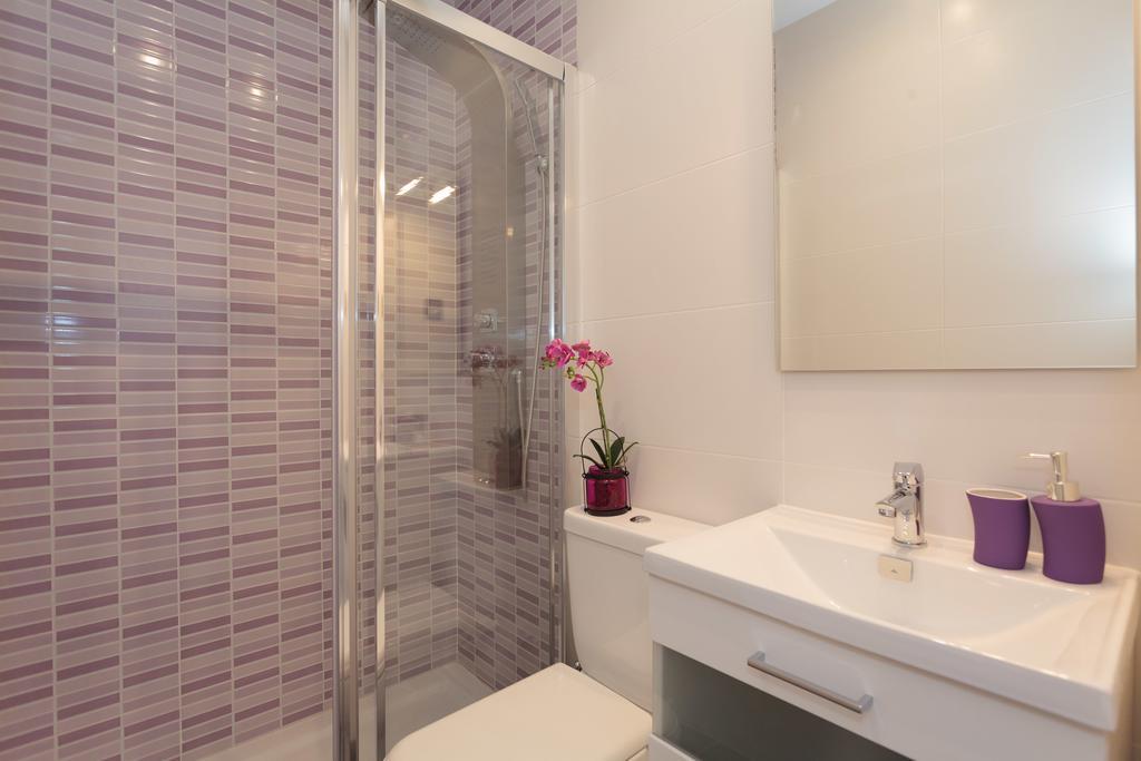 Radas Barcelona Phòng bức ảnh