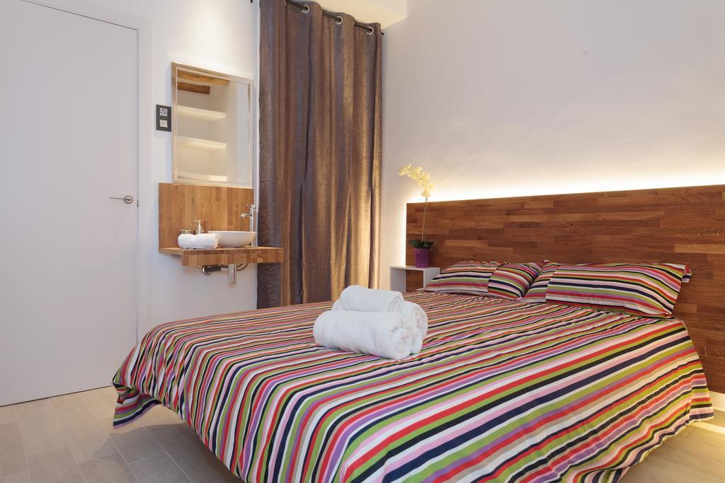 Radas Barcelona Phòng bức ảnh
