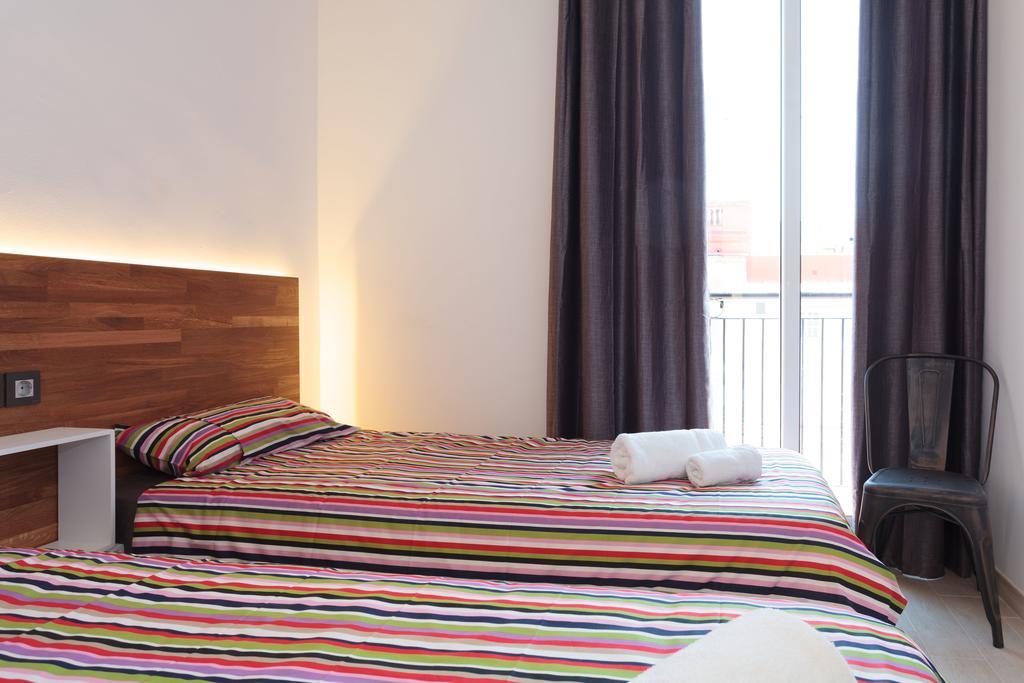 Radas Barcelona Phòng bức ảnh